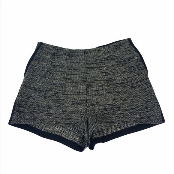 H&M black and white textured shorts size 12 - Picture 1 of 4